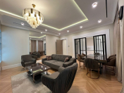 İcarəyə verilir 4 otaqlı 144 m2 yeni tikili Ağ şəhər