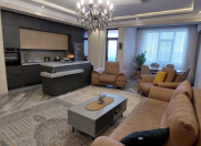 Satılır 2 otaqlı 90 m2 yeni tikili 20 yanvar m.