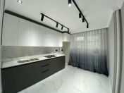 Satılır 2 otaqlı 60 m2 köhnə tikili Həzi Aslanov