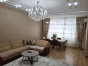 İcarəyə verilir 2 otaqlı 90 m2 yeni tikili Nizami m.