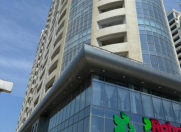 Satılır 2 otaqlı 81 m2 yeni tikili Həzi Aslanov m.