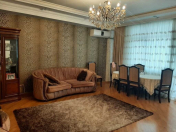 Satılır 3 otaqlı 132 m2 yeni tikili Qara Qarayev m.