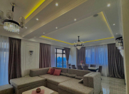 İcarəyə verilir 3 otaqlı 170 m2 yeni tikili Ağ şəhər