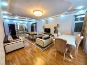 Satılır 3 otaqlı 140 m2 yeni tikili Şah İsmayıl Xətai m.
