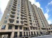 Satılır 4 otaqlı 171 m2 yeni tikili Şah İsmayıl Xətai m.