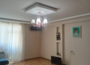 Satılır 2 otaqlı 70 m2 yeni tikili İnşaatçılar m.