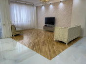 İcarəyə verilir 3 otaqlı 145 m2 yeni tikili Gənclik m.