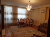 Satılır 3 otaqlı 125 m2 yeni tikili Həzi Aslanov m.