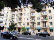 Satılır 3 otaqlı 85 m2 köhnə tikili 28 May m.