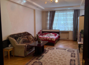 Satılır 3 otaqlı 120 m2 yeni tikili Xalqlar Dostluğu m.