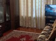 Satılır 2 otaqlı 60 m2 köhnə tikili Bakı