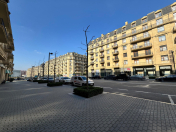 Satılır 4 otaqlı 180 m2 yeni tikili Ağ şəhər