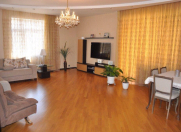 Satılır 3 otaqlı 158 m2 yeni tikili Elmlər Akademiyası m.