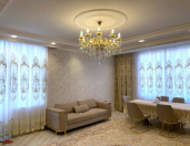 Satılır 3 otaqlı 130 m2 yeni tikili Badamdar