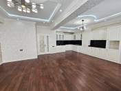 Satılır 4 otaqlı 154 m2 yeni tikili Səbail r.