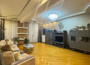 Satılır 3 otaqlı 130 m2 yeni tikili Şah İsmayıl Xətai m.