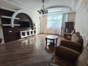 Satılır 3 otaqlı 150 m2 yeni tikili Gənclik m.