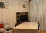 İcarəyə verilir 3 otaqlı 100 m2 köhnə tikili Nəsimi r.