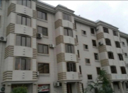 İcarəyə verilir 2 otaqlı 45 m2 köhnə tikili İnşaatçılar m.