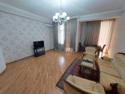 Satılır 3 otaqlı 117 m2 yeni tikili İnşaatçılar m.