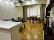 İcarəyə verilir 2 otaqlı 70 m2 yeni tikili Şah İsmayıl Xətai m.