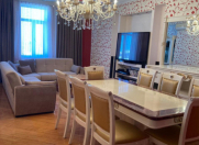 Satılır 3 otaqlı 152 m2 yeni tikili İnşaatçılar m.