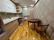 Satılır 3 otaqlı 120 m2 yeni tikili Yasamal r.