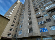 Satılır 3 otaqlı 90 m2 yeni tikili İnşaatçılar m.