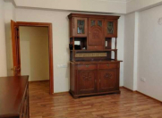 Satılır 3 otaqlı 82 m2 yeni tikili Şah İsmayıl Xətai m.