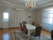 Satılır 3 otaqlı 140 m2 yeni tikili Əhmədli