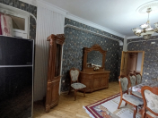 Satılır 3 otaqlı 90 m2 yeni tikili 8 Noyabr m.