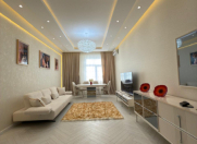 Satılır 2 otaqlı 90 m2 yeni tikili Elmlər Akademiyası m.