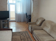 İcarəyə verilir 2 otaqlı 45 m2 köhnə tikili Nəriman Nərimanov m.