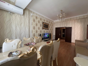 Satılır 3 otaqlı 120 m2 yeni tikili Nəriman Nərimanov m.