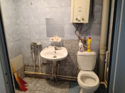 İcarəyə verilir 2 otaqlı 80 m2 köhnə tikili 8 km