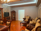 Satılır 4 otaqlı 147 m2 yeni tikili İnşaatçılar m.