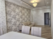 Satılır 3 otaqlı 100 m2 yeni tikili İnşaatçılar m.