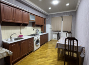 Satılır 3 otaqlı 95 m2 yeni tikili Nəriman Nərimanov m.