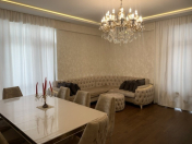 Satılır 3 otaqlı 127 m2 yeni tikili Nəriman Nərimanov m.