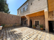 Satılır 6 otaqlı 255 m2 villa Azadlıq prospekti m.