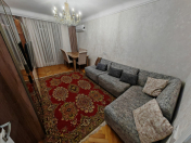 Satılır 2 otaqlı 50 m2 köhnə tikili Nizami m.