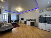 Satılır 3 otaqlı 100 m2 yeni tikili Şah İsmayıl Xətai m.