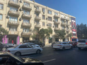Satılır 2 otaqlı 71 m2 köhnə tikili 28 May m.
