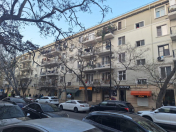 Satılır 2 otaqlı 60 m2 köhnə tikili 28 May m.