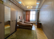 İcarəyə verilir 3 otaqlı 125 m2 yeni tikili Şah İsmayıl Xətai m.