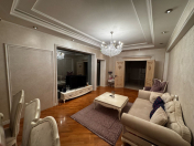 Satılır 3 otaqlı 140 m2 yeni tikili Yasamal r.
