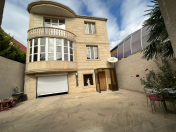 Satılır 7 otaqlı 300 m2 villa Badamdar