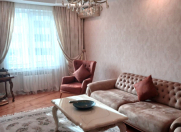 Satılır 3 otaqlı 80 m2 köhnə tikili 8 Noyabr m.