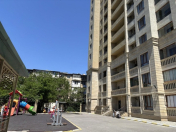 Satılır 3 otaqlı 65 m2 yeni tikili Elmlər Akademiyası m.