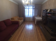 Satılır 3 otaqlı 82 m2 köhnə tikili Xətai r.